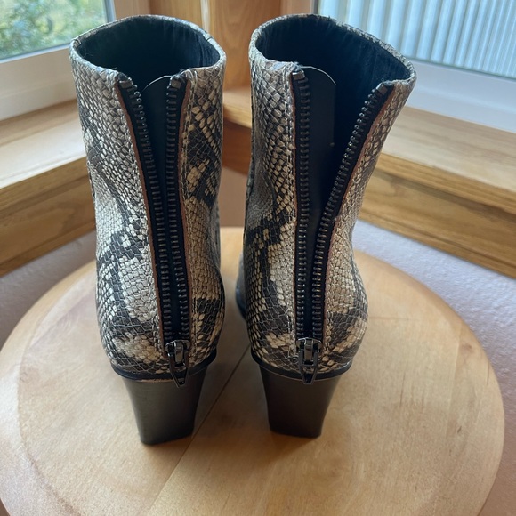 Dolce Vita Issa Snakeskin Ankle Boots - Picture 3 of 6
